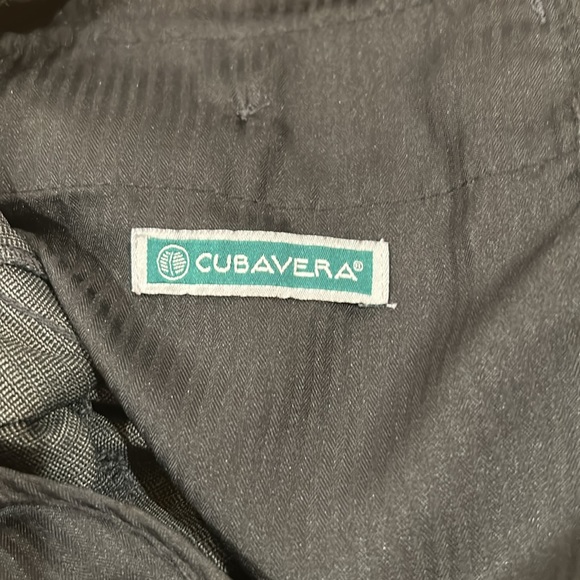 Gray smart pants. Excellent condition. Size 32 x 32. - Picture 4 of 4